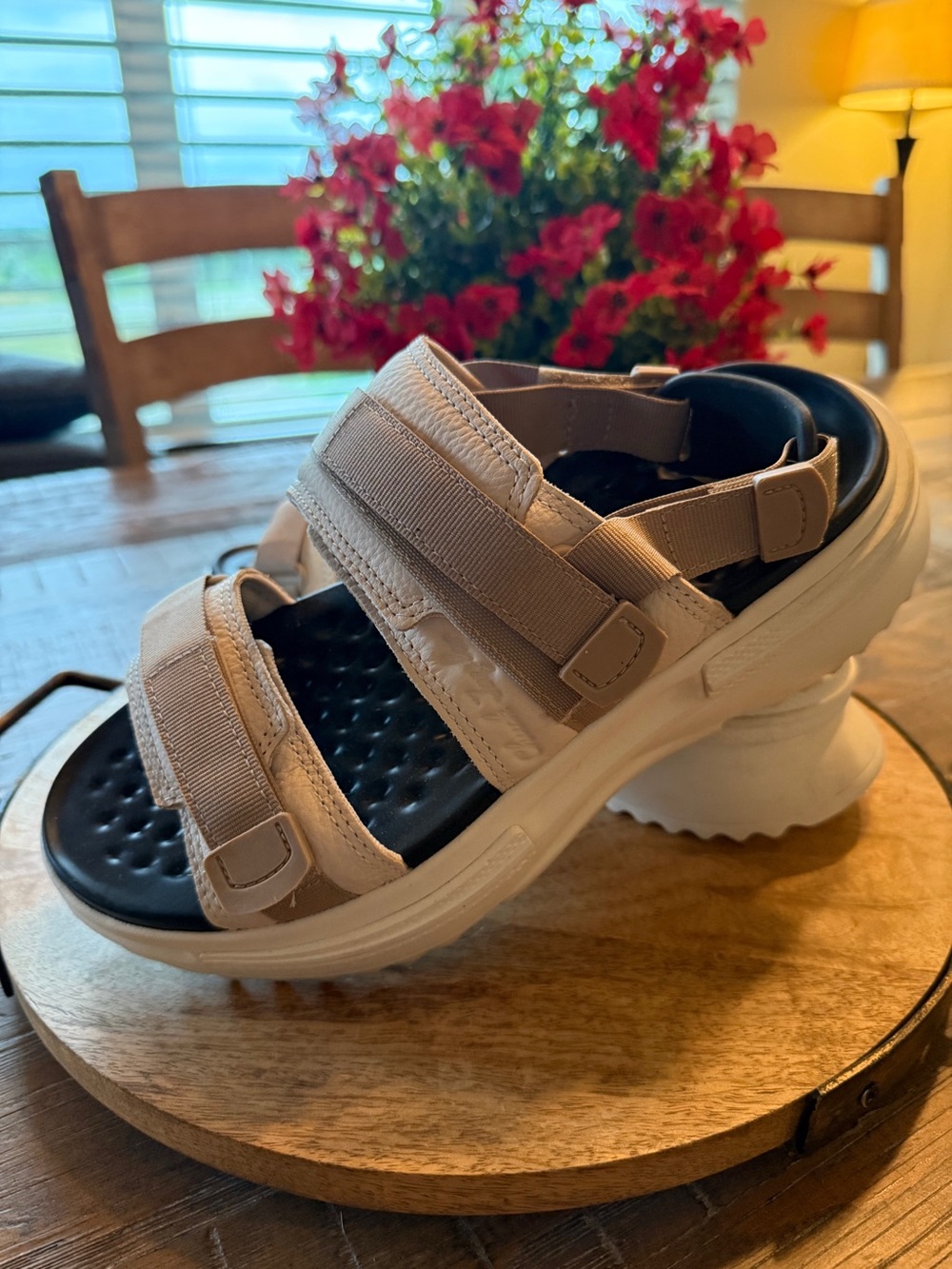 Converse Run Star Utility CX Sandals